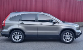 Honda Cr-v 4х4 Газ Кожа Панорама Италия - 16500 лв. - 34575979 | Car24.bg