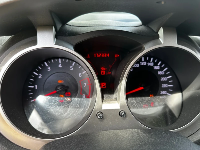 Nissan Juke, снимка 6 - Автомобили и джипове - 51736617