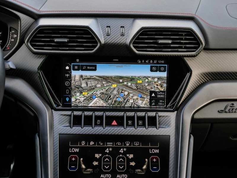 Lamborghini Urus S STYLE PAKET CARBON B&O PANORAMA, снимка 12 - Автомобили и джипове - 52841290