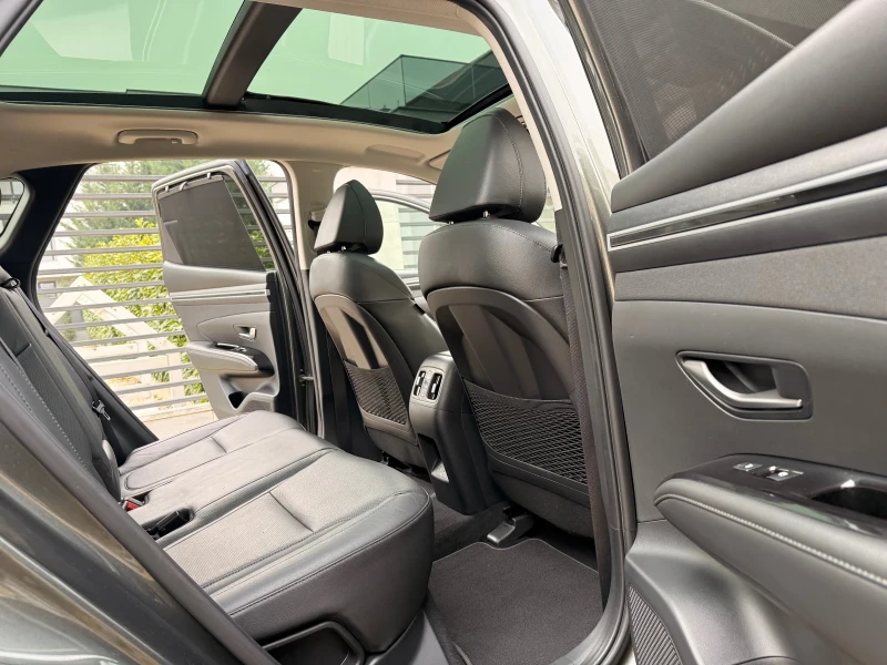 Hyundai Tucson Plug-in-Hybrid 4* 4 КАТО НОВ, снимка 10 - Автомобили и джипове - 53202853