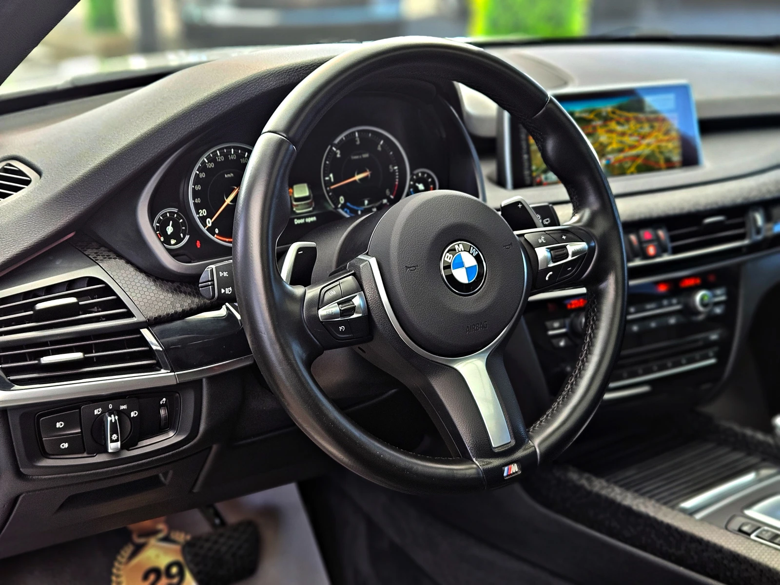 BMW X5 M/4.0XD/ОБСЛУЖЕН/CAMERA/DIGITAL/ПОДГРЕВ/AMBIEN/LIZ - изображение 10