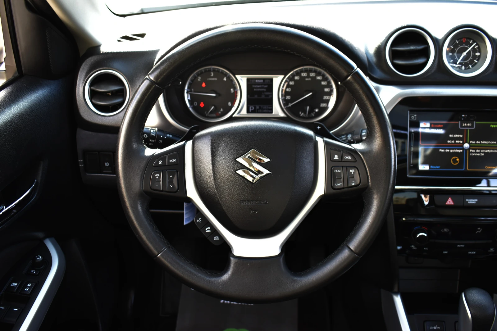 Suzuki Vitara 1.6D* SERGIO-CELANO* 4x4* FULL | Mobile.bg   14