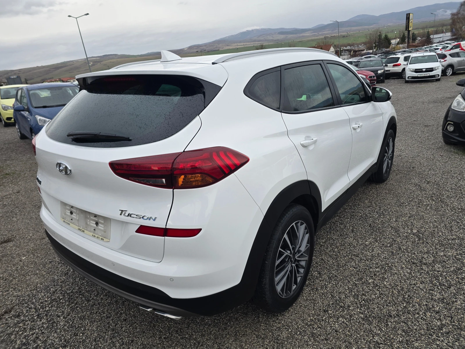 Hyundai Tucson 1.6-CRDI-AVTOMATIC-NAVI-EURO6W - изображение 5