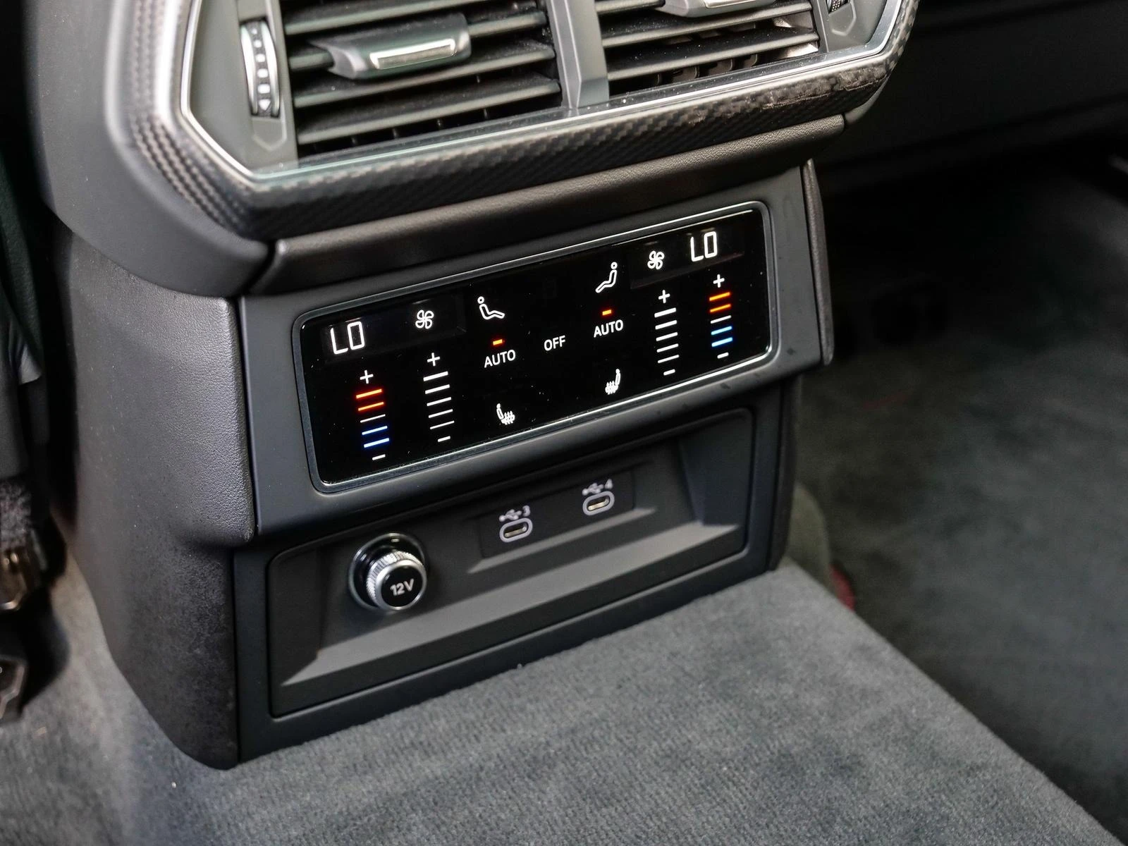 Lamborghini Urus S STYLE PAKET CARBON B&O PANORAMA | Mobile.bg � ����������� 17