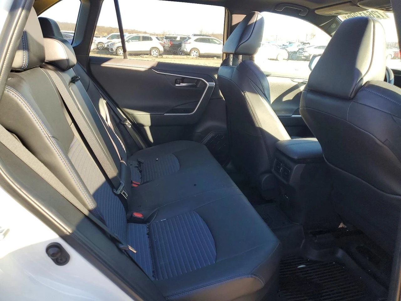 Toyota Rav4 * XSE* HYBRID*  - изображение 10