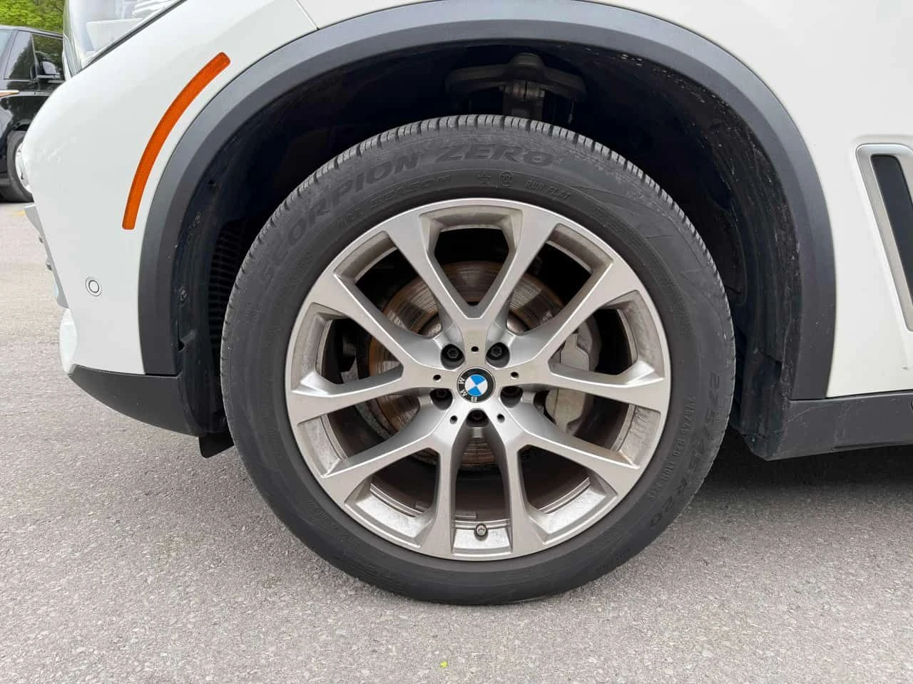 BMW X5 xDrive40i / 360 / HEAD UP / CARFAX, снимка 7 - Автомобили и джипове - 54581099