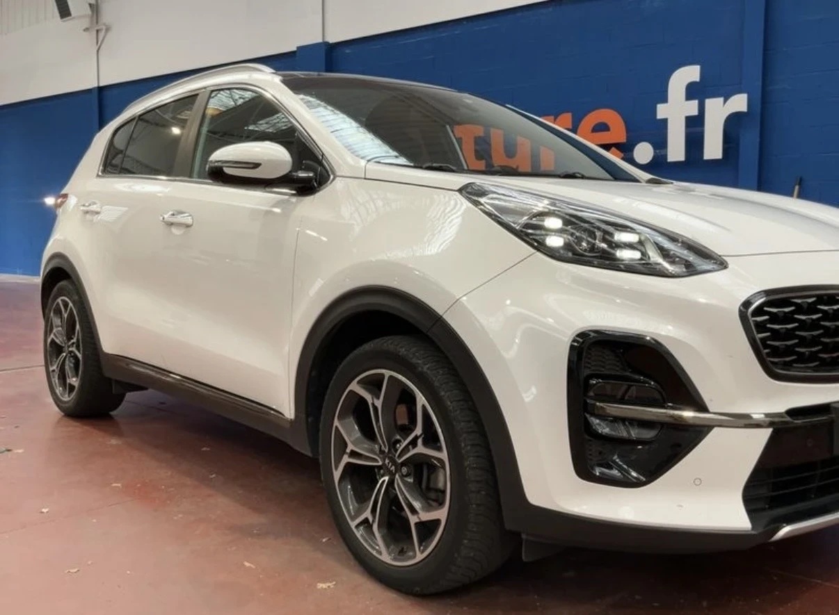 Kia Sportage 1.6CRDi GT-Line* Premium* Panorama* Full Led* , снимка 3 - Автомобили и джипове - 54894938