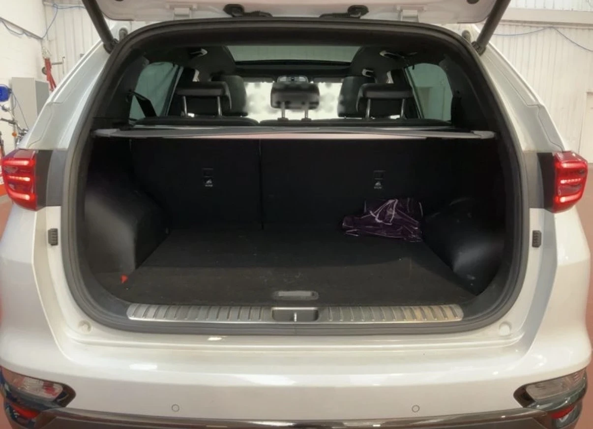 Kia Sportage 1.6CRDi GT-Line* Premium* Panorama* Full Led* , снимка 8 - Автомобили и джипове - 54894938