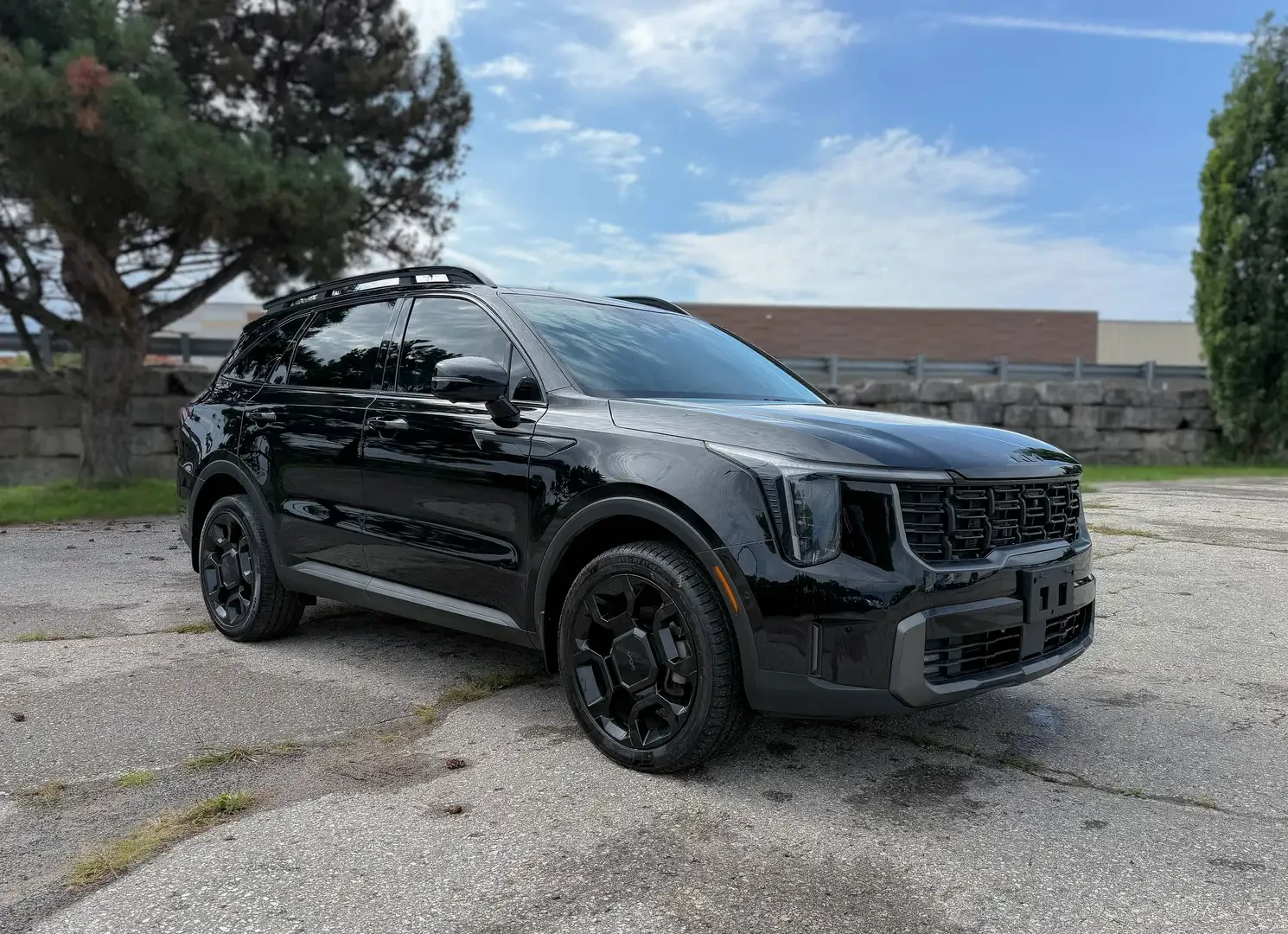 Kia Sorento 2025* X-LINE* PANO* BOSE* BLK OPT* 360* DIS* ОБДУХ, снимка 3 - Автомобили и джипове - 56132259