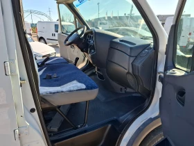 Iveco Daily До3.5т/2.8/Климатик/Maxi/6+ 1м., снимка 8
