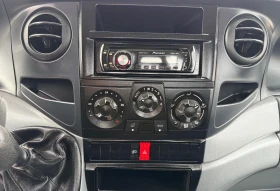 Iveco Daily 35C12 4.90м. КЛИМАТИК, снимка 13