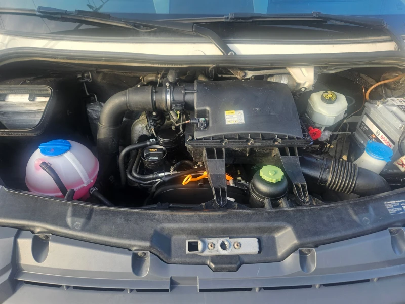 VW Crafter 2.5TDI L2H1 109pk, снимка 12 - Бусове и автобуси - 52776081