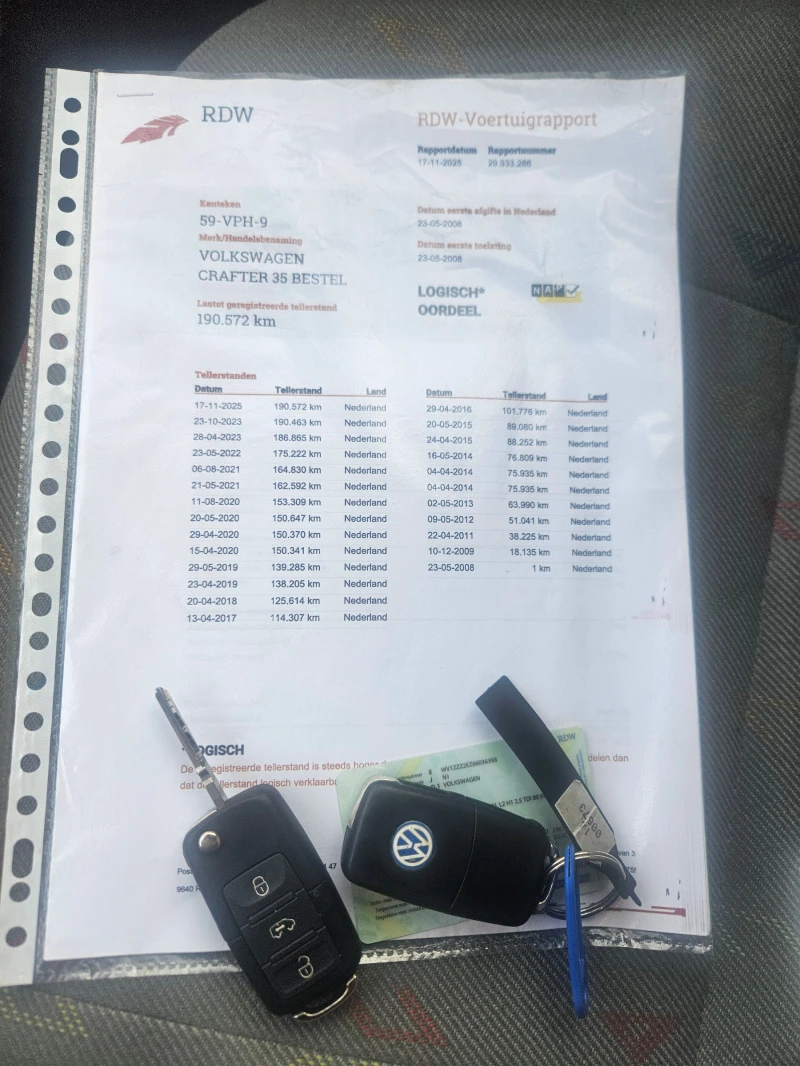 VW Crafter 2.5TDI L2H1 109pk, снимка 13 - Бусове и автобуси - 52776081