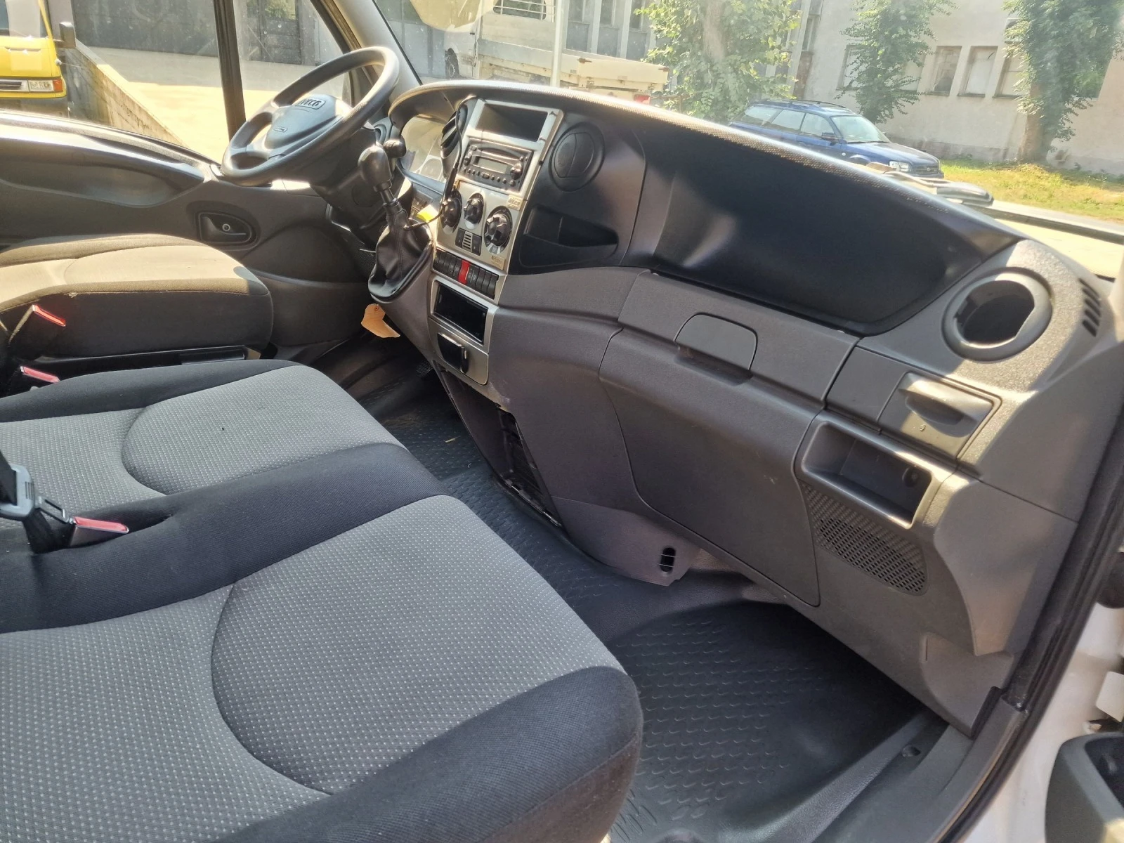 Iveco 35s15 3.0HPI    | Mobile.bg   11