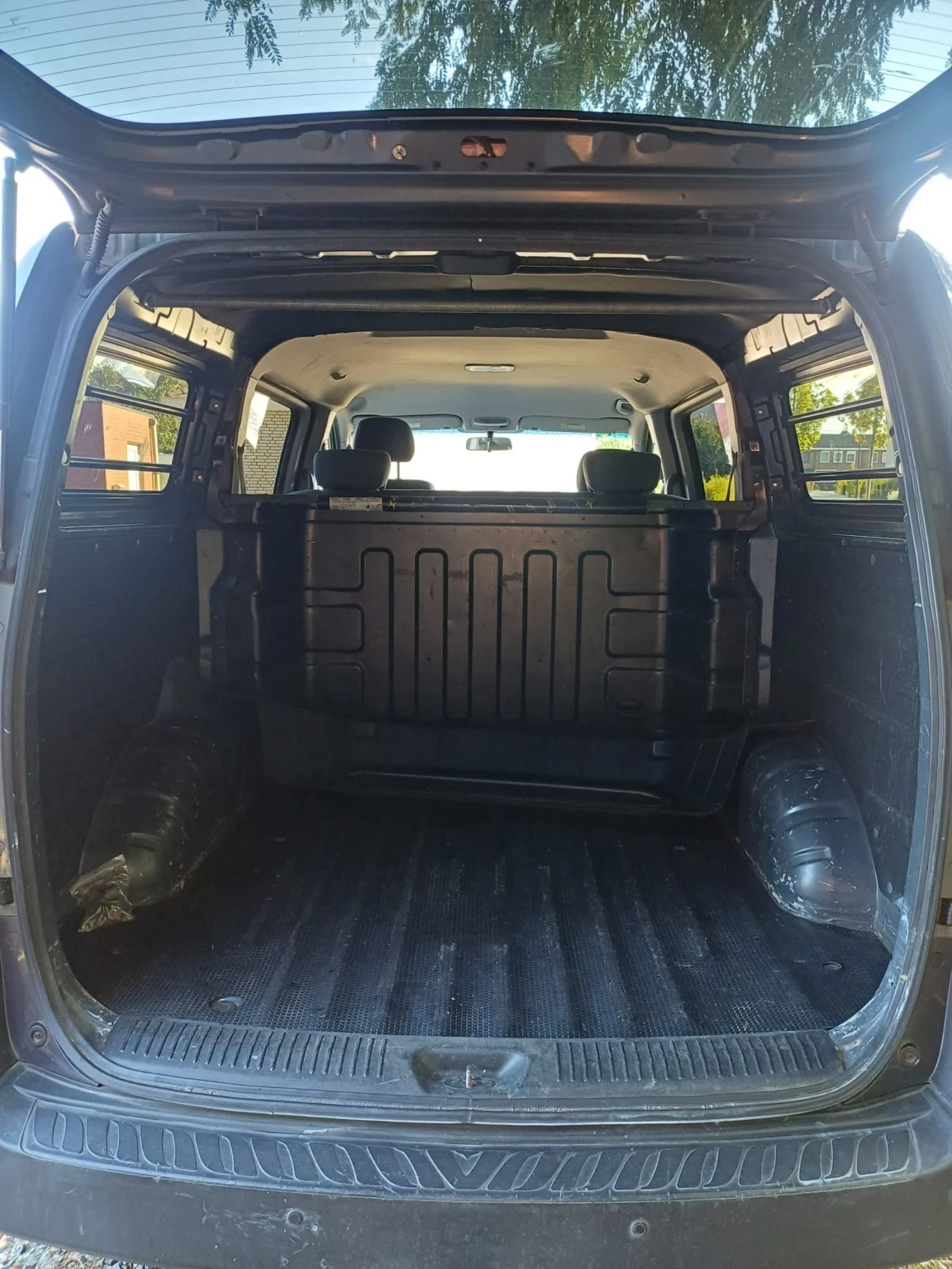 Hyundai H1  - изображение 7