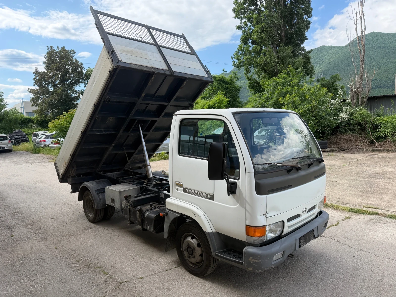 Nissan Capstar Самосвал* ИТАЛИЯ, снимка 5 - Бусове и автобуси - 54728055