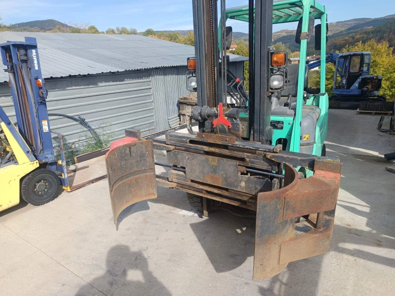 Мотокар Mitsubishi със щипка, снимка 2 - Индустриална техника - 52143932