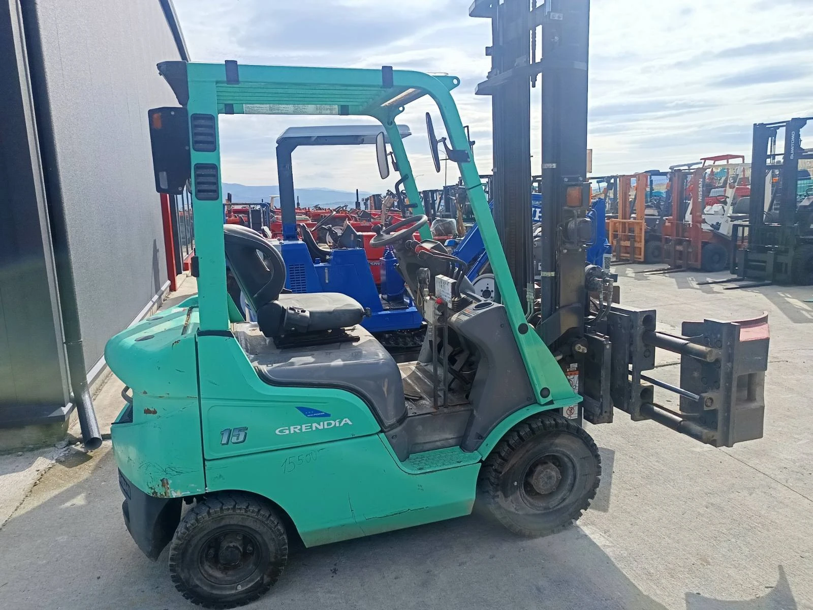  Mitsubishi   | Mobile.bg   4