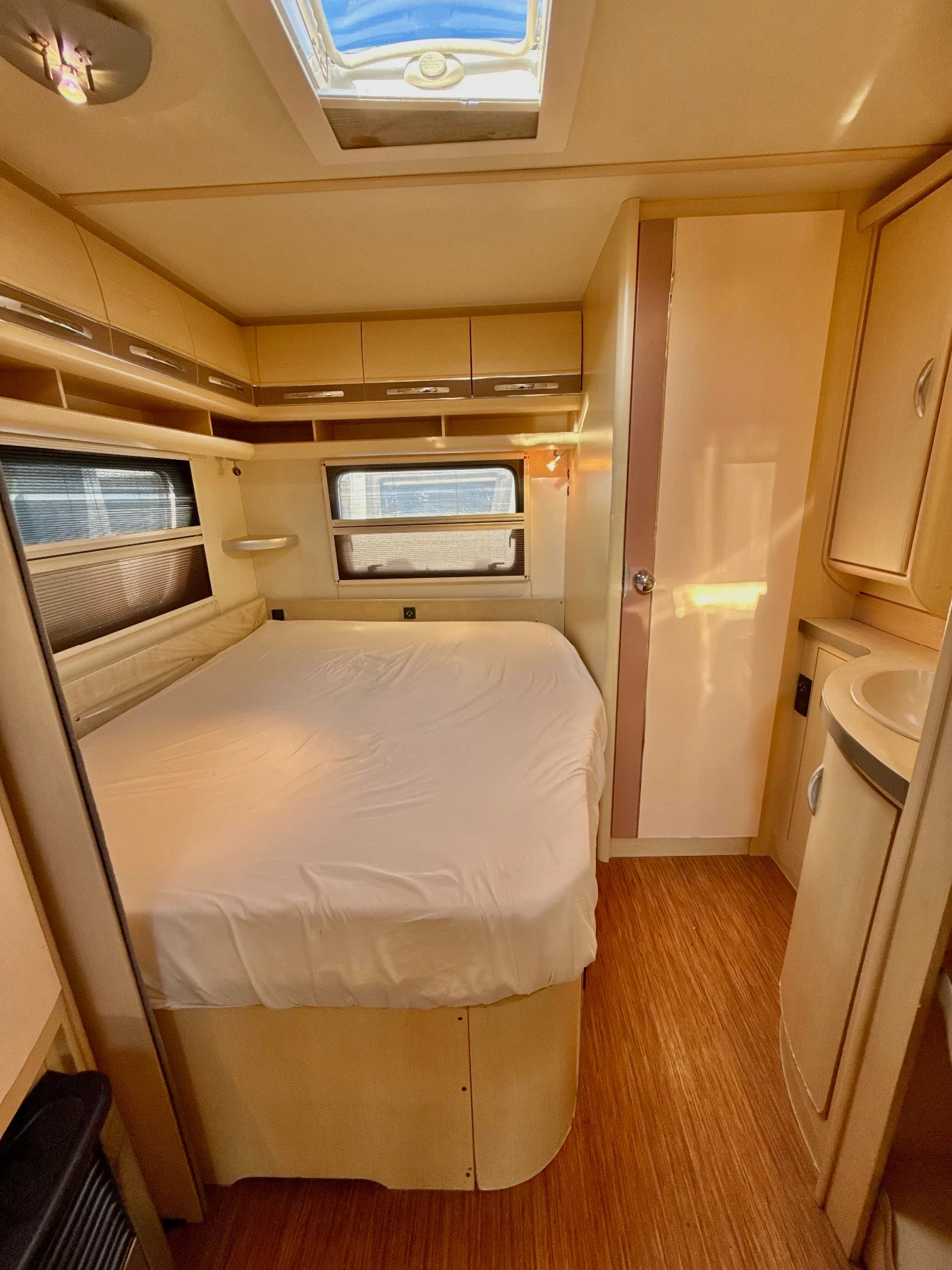 �������� Hobby VIP 2013  / ��� ���� / ������������ / TO� | Mobile.bg � ����������� 14