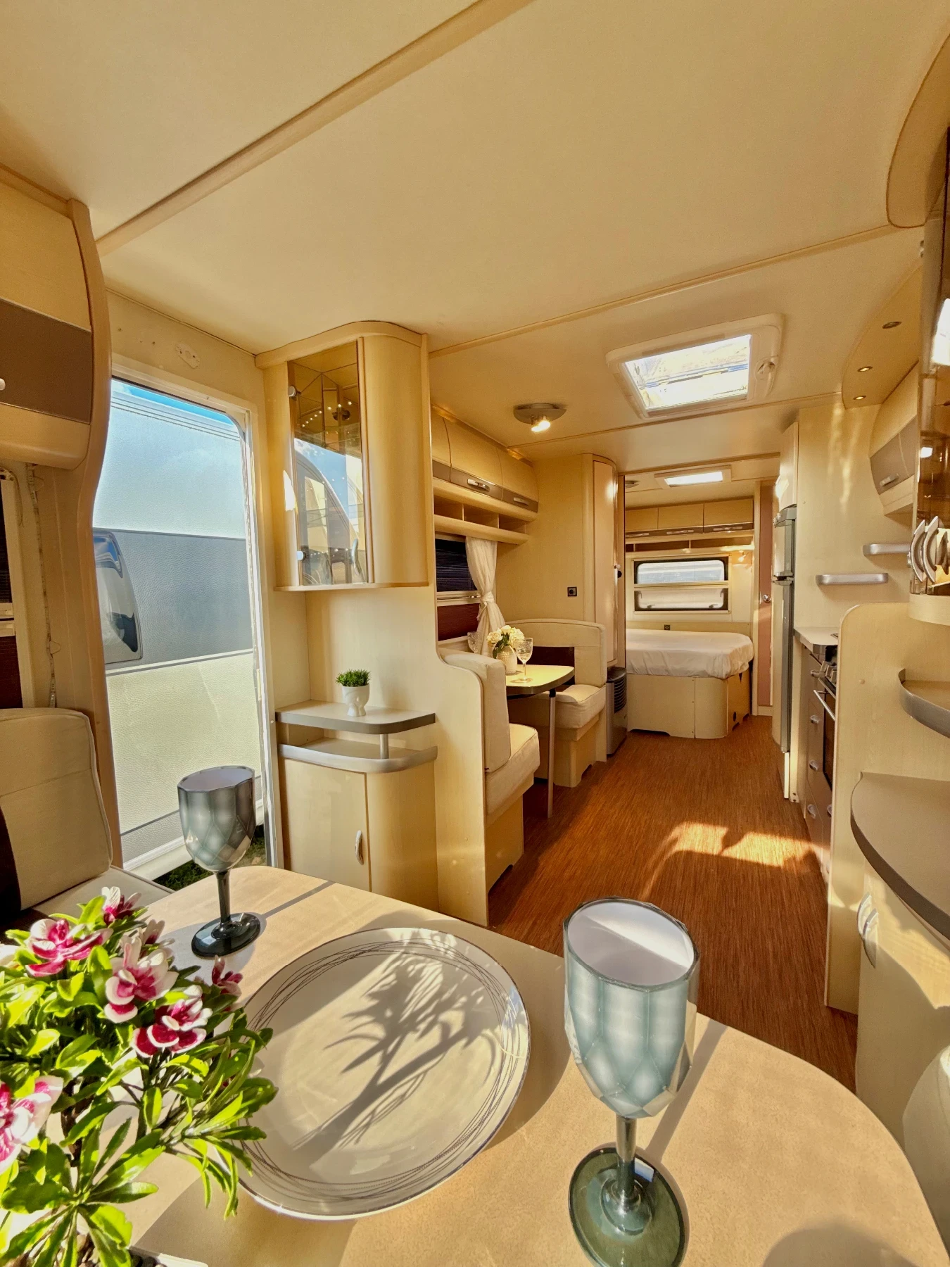 �������� Hobby VIP 2013  / ��� ���� / ������������ / TO� | Mobile.bg � ����������� 13