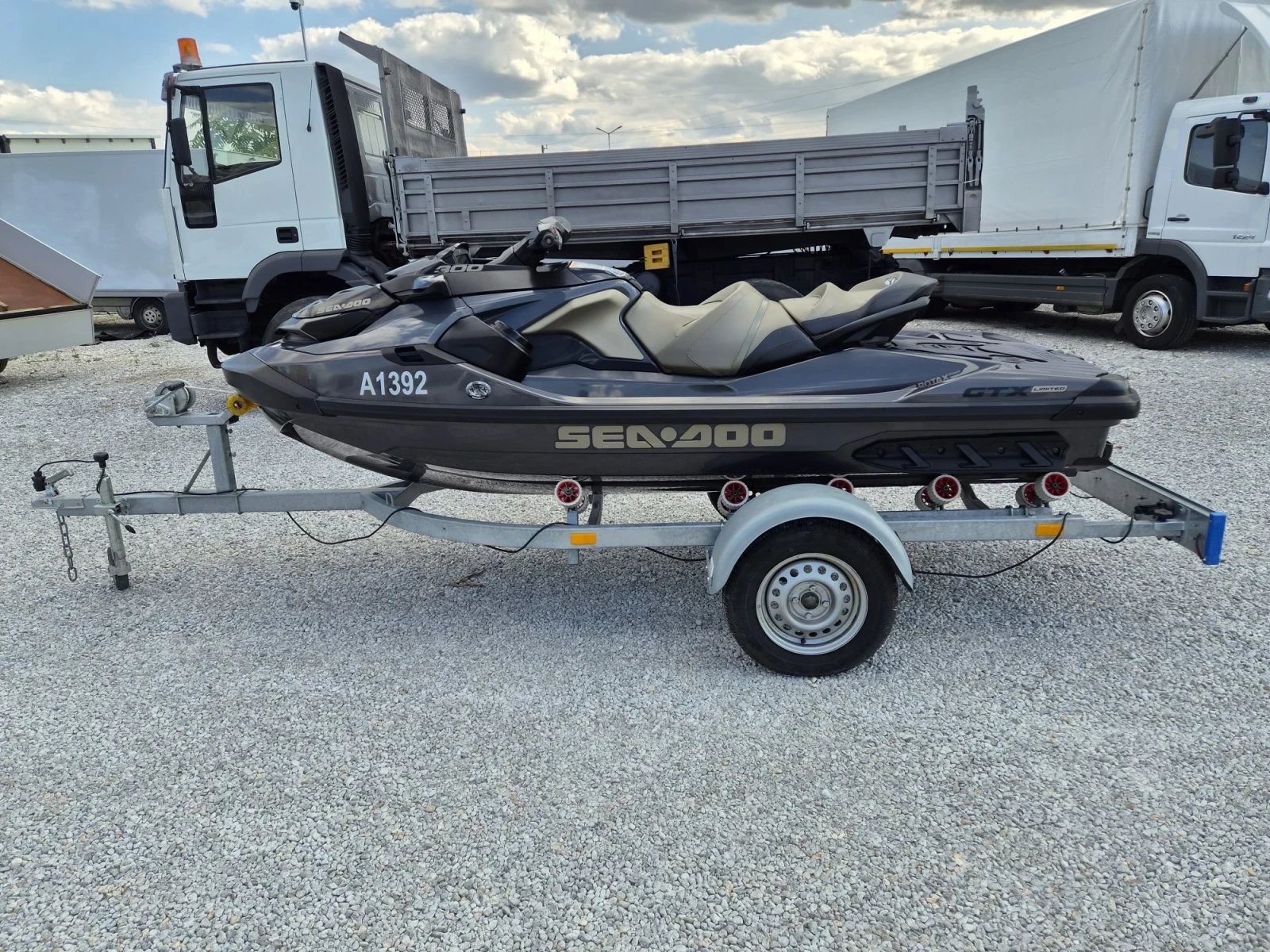 Джет Bombardier Sea Doo Sea Doo GTX Limited 300 Audio, снимка 2 - Воден транспорт - 55401114