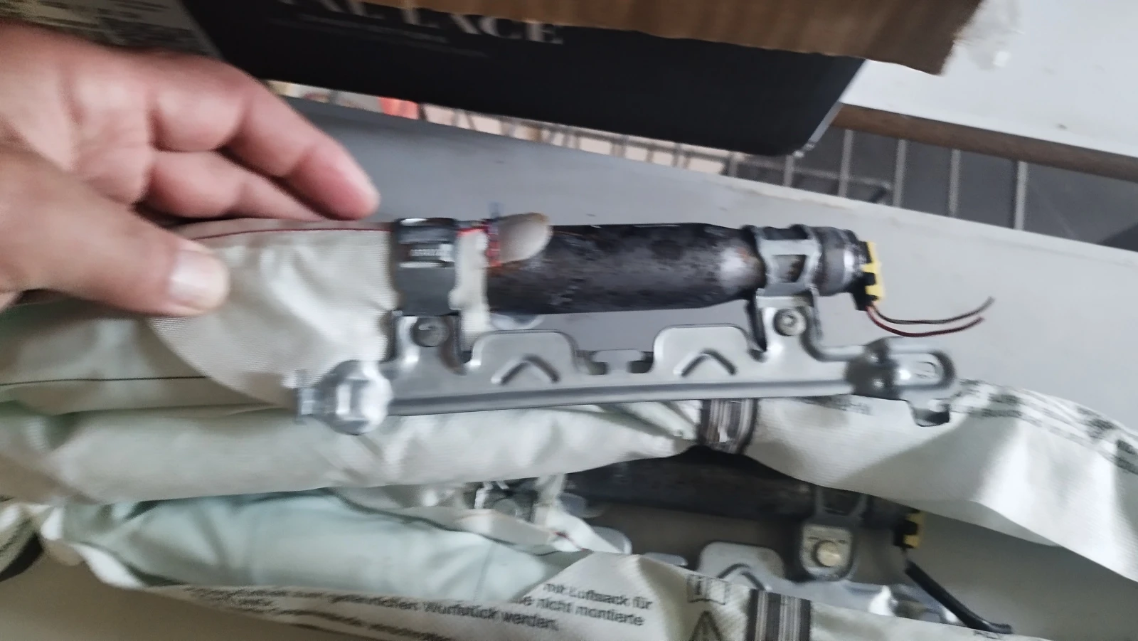 Mercedes GLA класа - оригинален еърбег тип завеса Curtain Airbag 2015-2019 , снимка 8 - Части - 56251626