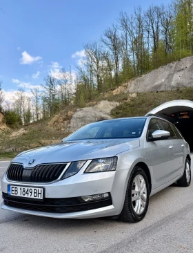 Skoda Octavia * FACELIFFT* , снимка 2