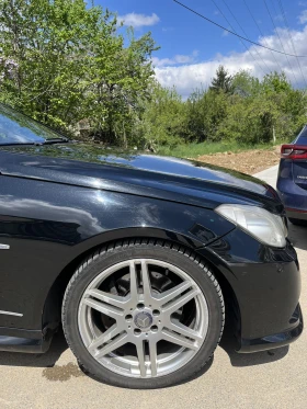 Mercedes-Benz E 220, снимка 11