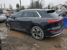Audi E-Tron Premium, снимка 3