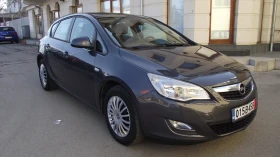 Opel Astra 1.7.d.110.k.c.6.speed.COSMO - 6950 лв. - 19784076 | Car24.bg