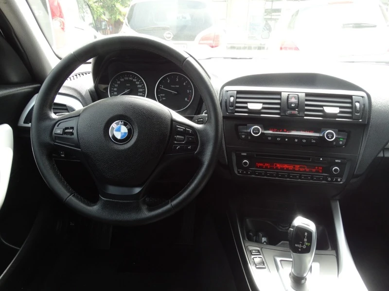 BMW 118 1.8D, снимка 9 - Автомобили и джипове - 46141574