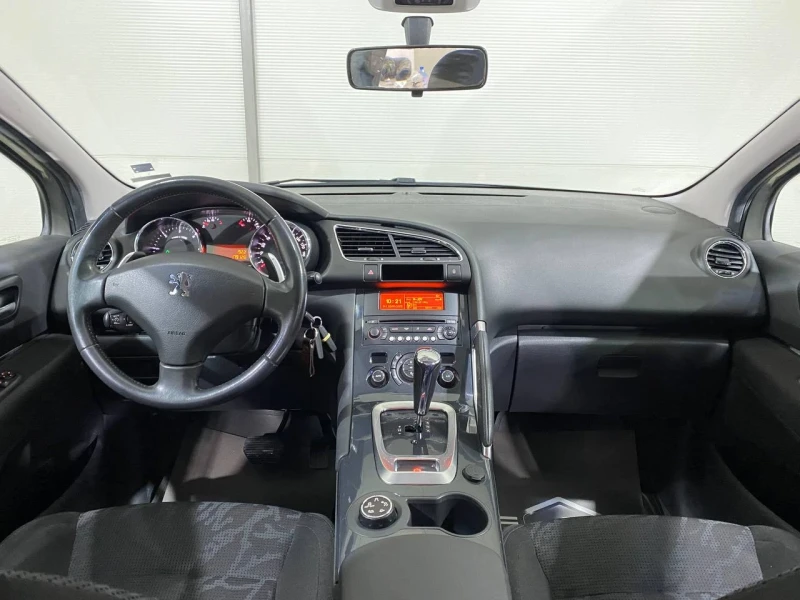 Peugeot 3008 1.6HDI , снимка 8 - Автомобили и джипове - 48703353