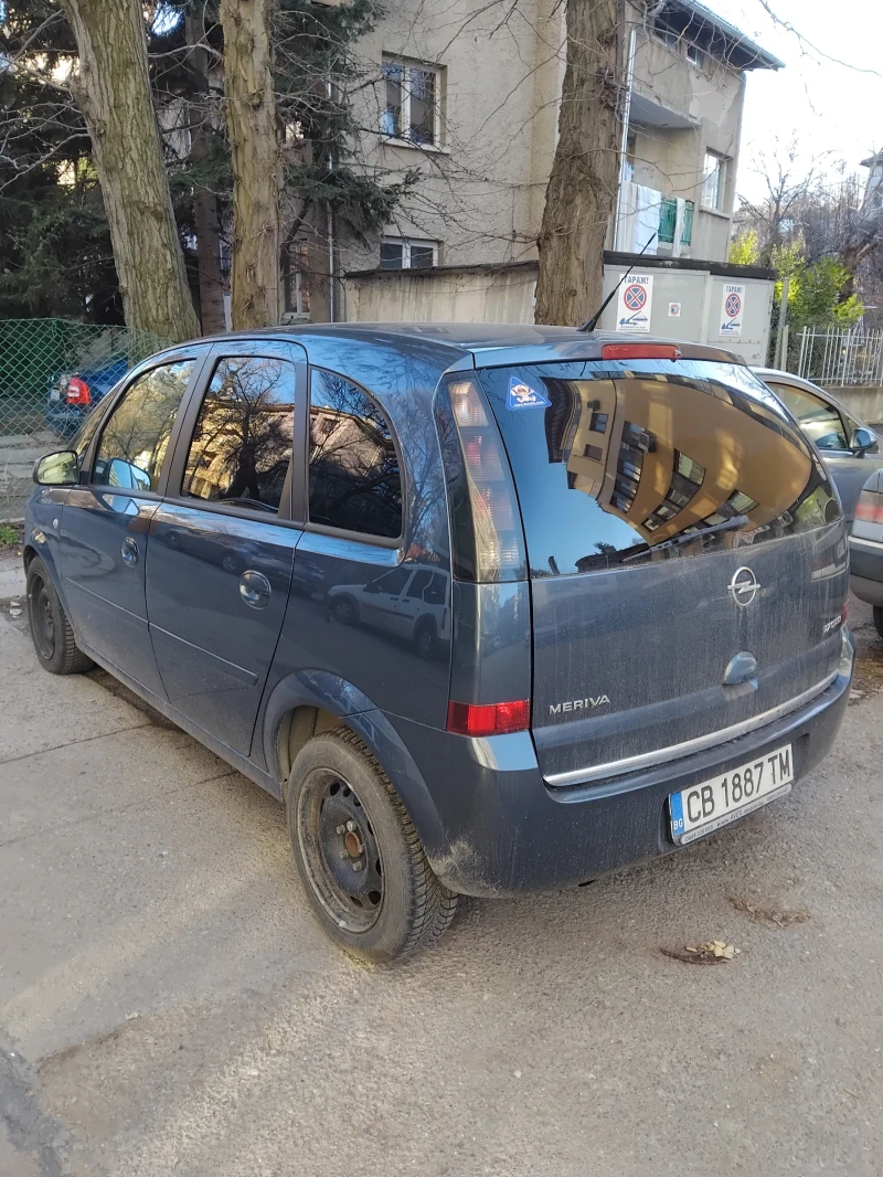 Opel Meriva 1.7cdti, снимка 5 - Автомобили и джипове - 49361811