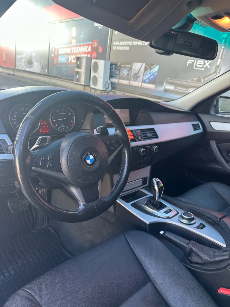BMW 530, снимка 13 - Автомобили и джипове - 52255778