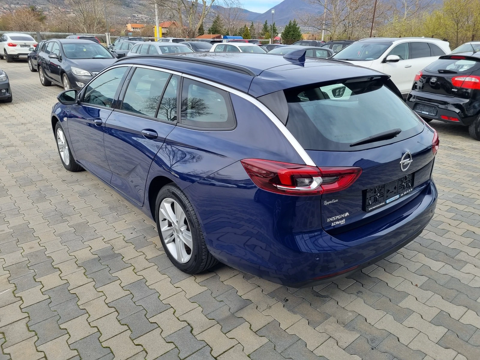 Opel Insignia 1.6CDTi-АВТОМАТИК= 2018г. EURO 6C - изображение 4