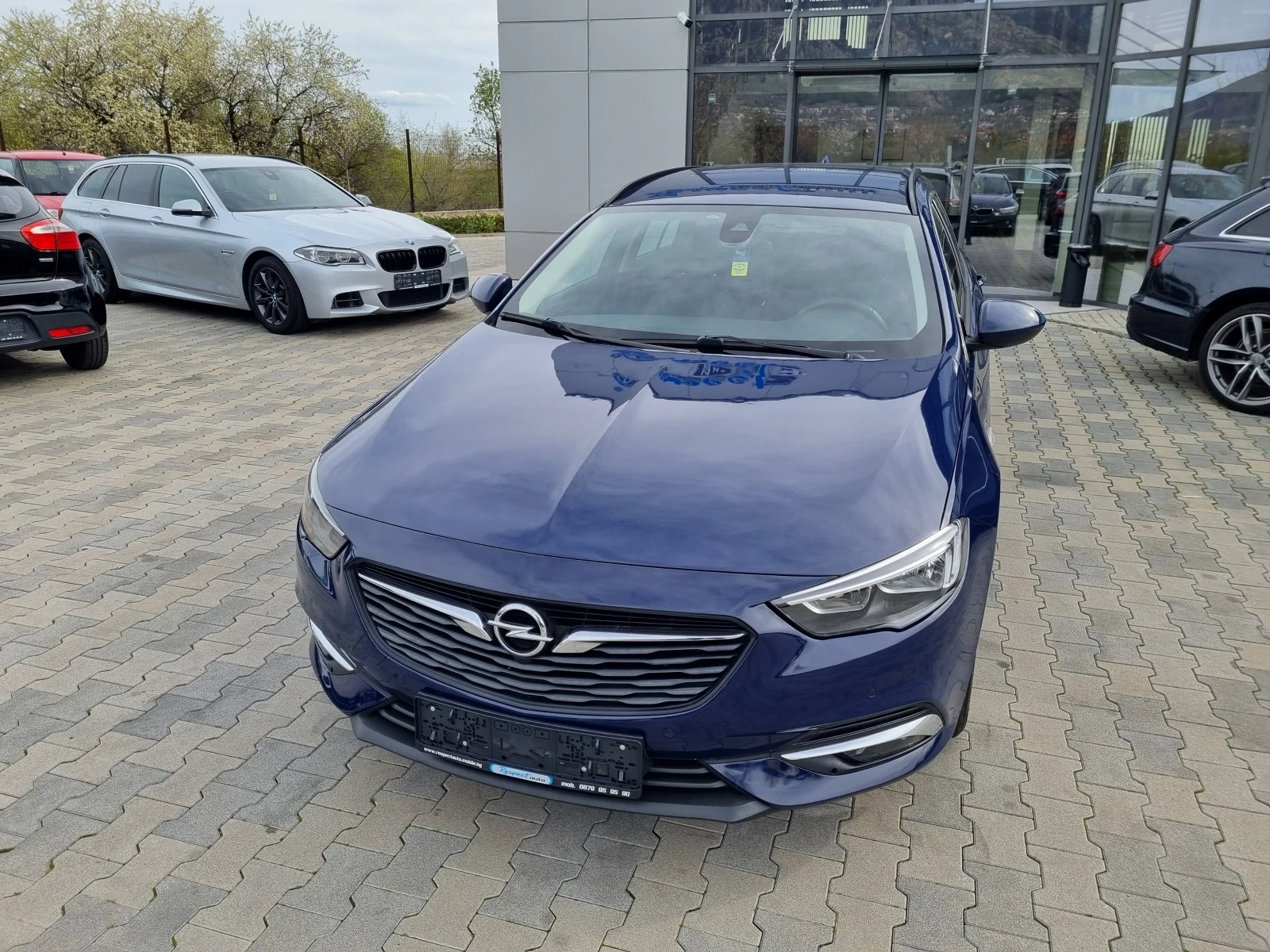 Opel Insignia 1.6CDTi-АВТОМАТИК= 2018г. EURO 6C - изображение 3