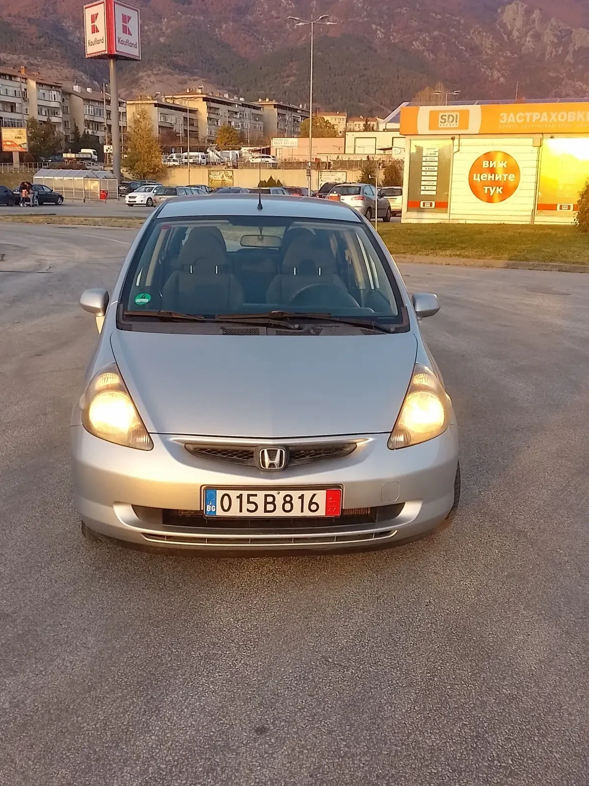 Honda Jazz 1.4/173000км - изображение 8