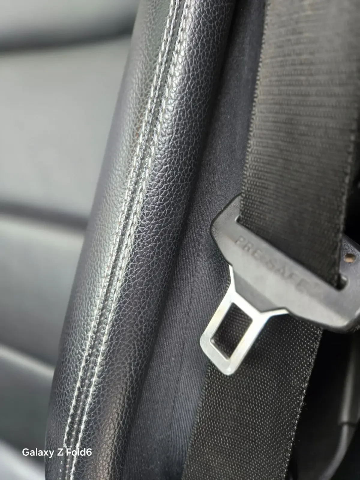 Mercedes-Benz E 220 Dynamic seats, city safe, FULL DYNAMIC LED | Mobile.bg   12