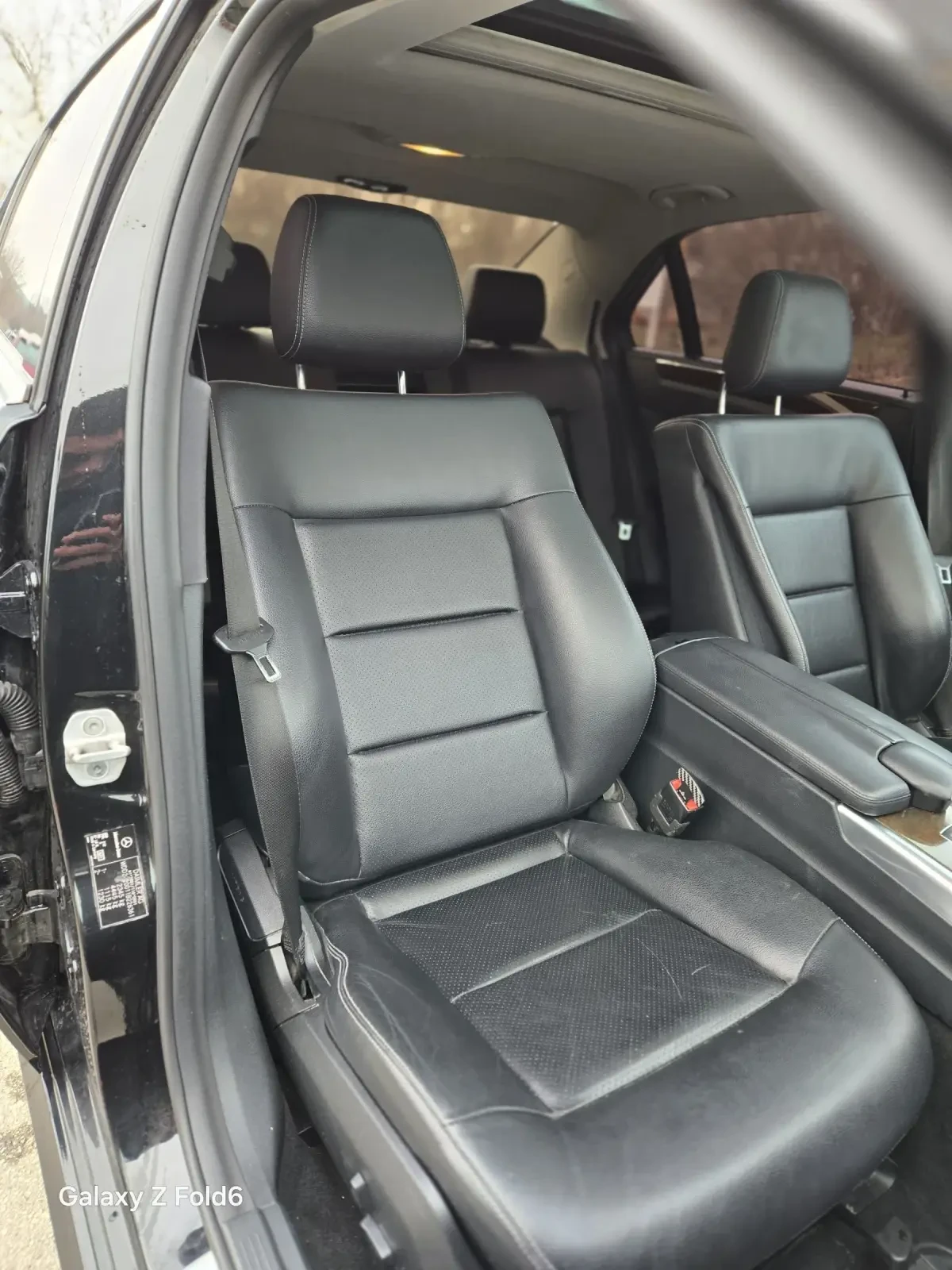 Mercedes-Benz E 220 Dynamic seats, city safe, FULL DYNAMIC LED | Mobile.bg   11