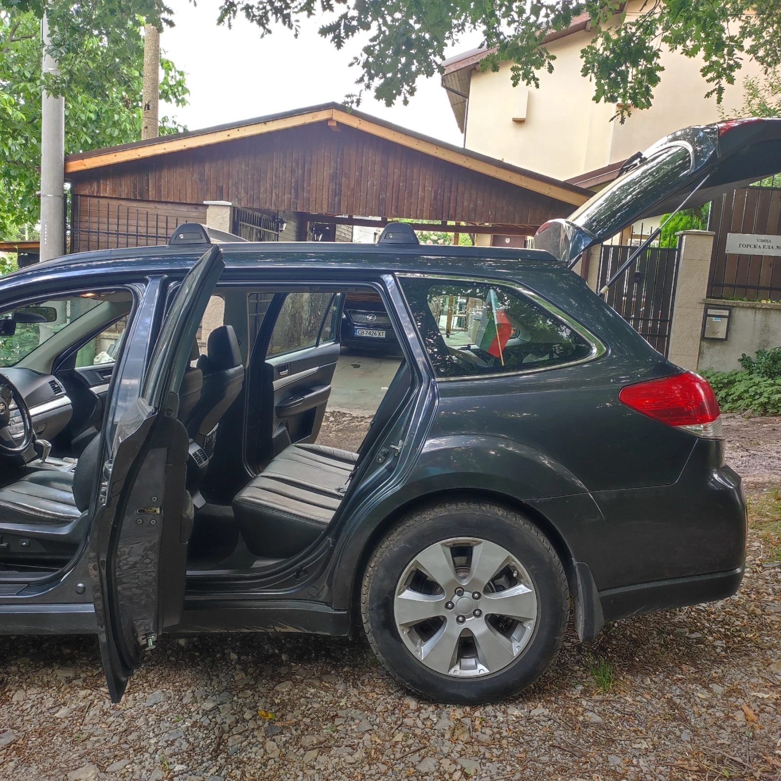 Subaru Outback В 14 - изображение 3
