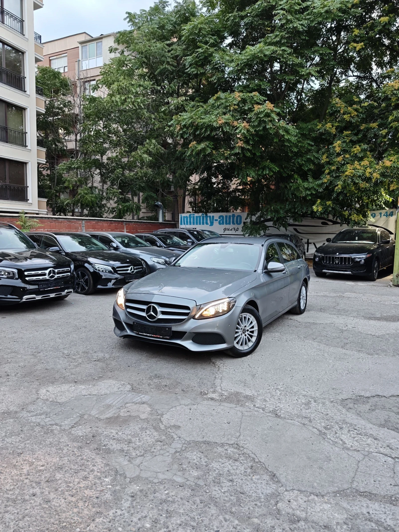 Mercedes-Benz C 220 AMG, АМБИЕНТ, КОЖА, АВТОМАТ, ФУЛЛ!  - изображение 3