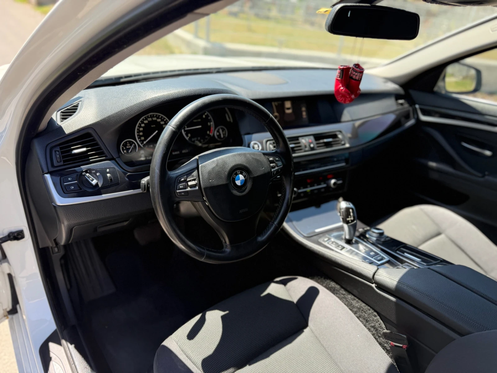 BMW 520  - изображение 10