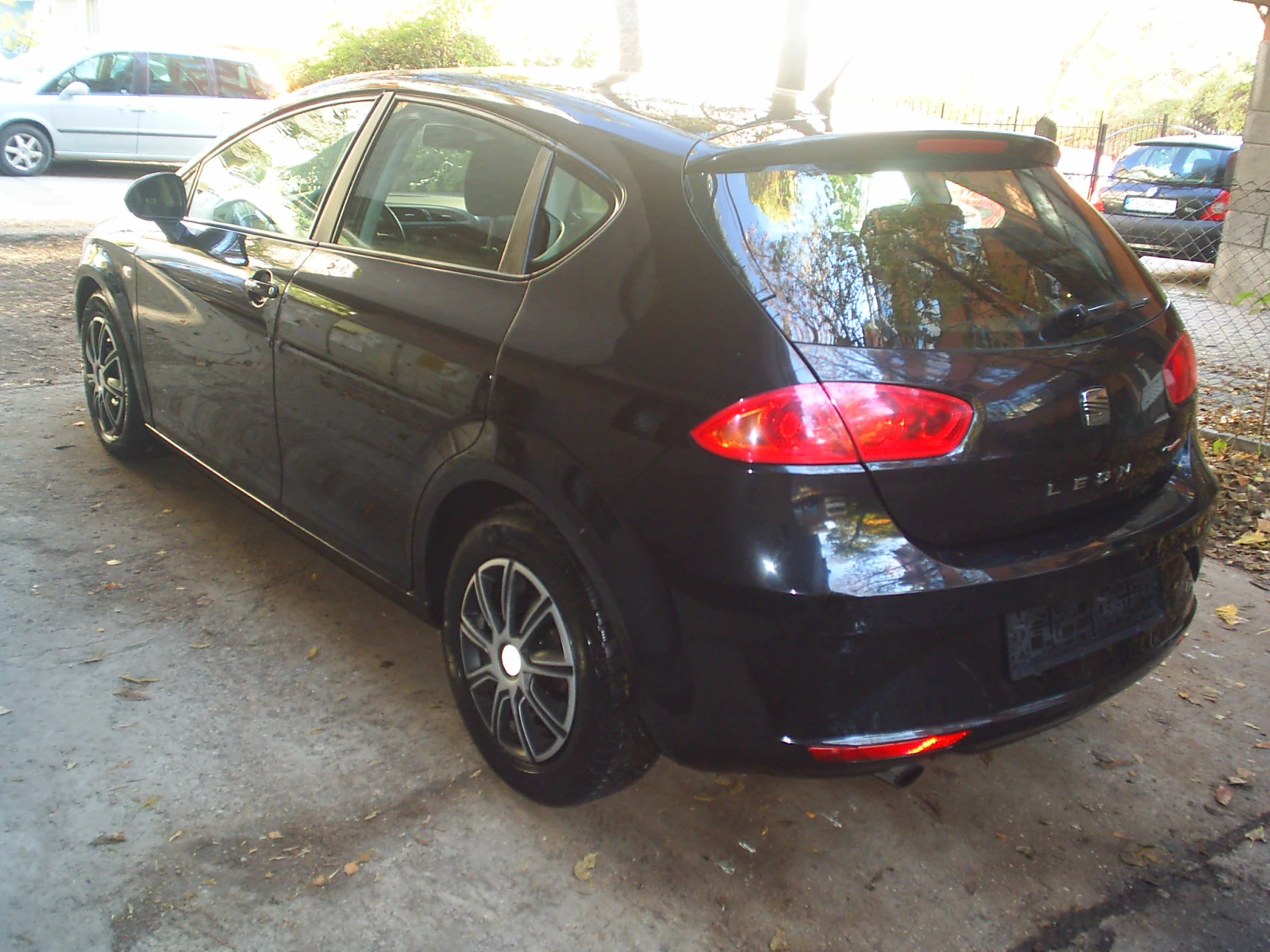 Seat Leon 1.6 TDI 105 . | Mobile.bg   5