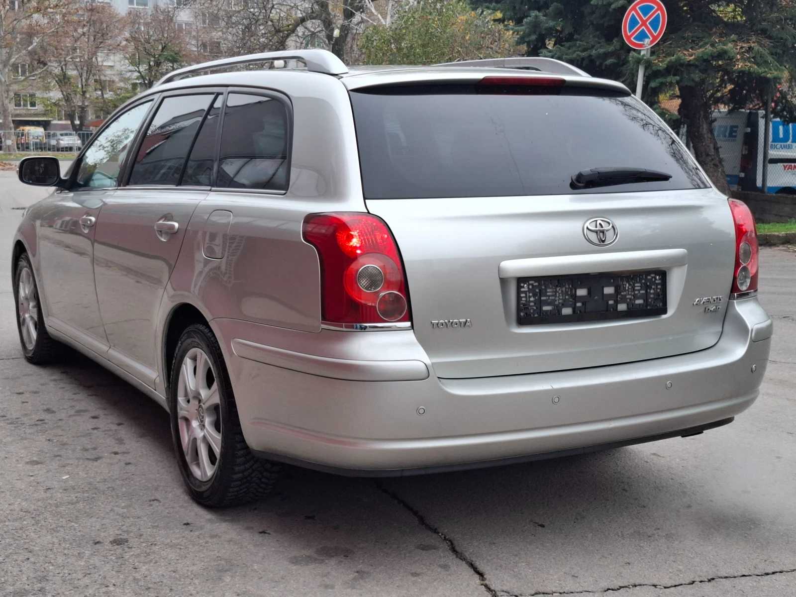 Toyota Avensis 2.0D4D 126hp *  * EURO 4 *  *  | Mobile.bg   4