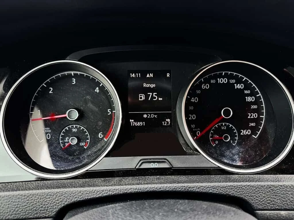 VW Golf * 5dr HB DSG 2.0 TDI Highline * CARFAX * ���� �� � | Mobile.bg � ����������� 11