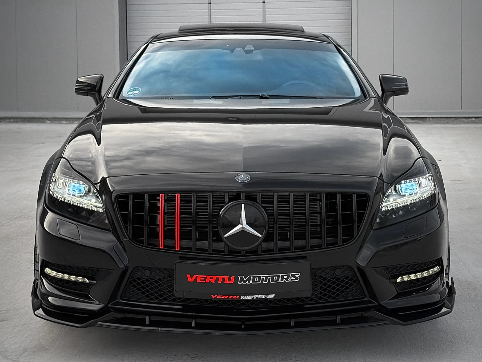 Mercedes-Benz CLS 500 AMG CARBON RENNTECH/ 3xTV/ 4MATIC/ NIGHT VISION/, снимка 3 - Автомобили и джипове - 53772319