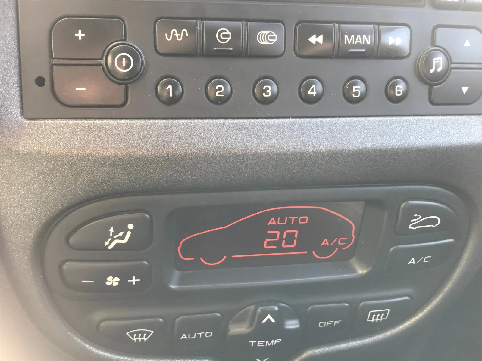 Peugeot 206, снимка 9 - Автомобили и джипове - 53829322