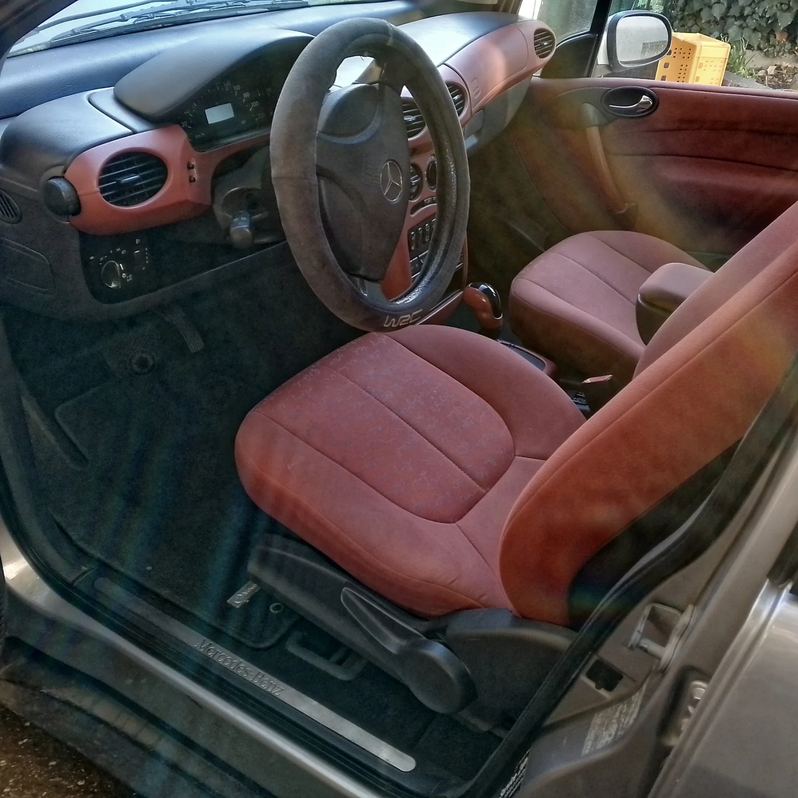 Mercedes-Benz A 160, снимка 10 - Автомобили и джипове - 53995276