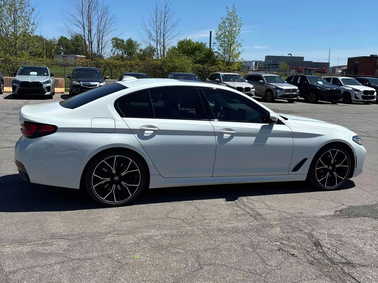 BMW 540 i xDrive/ПАНОРАМА/ДИСТРОНИК/OT BMW, снимка 4 - Автомобили и джипове - 54647369