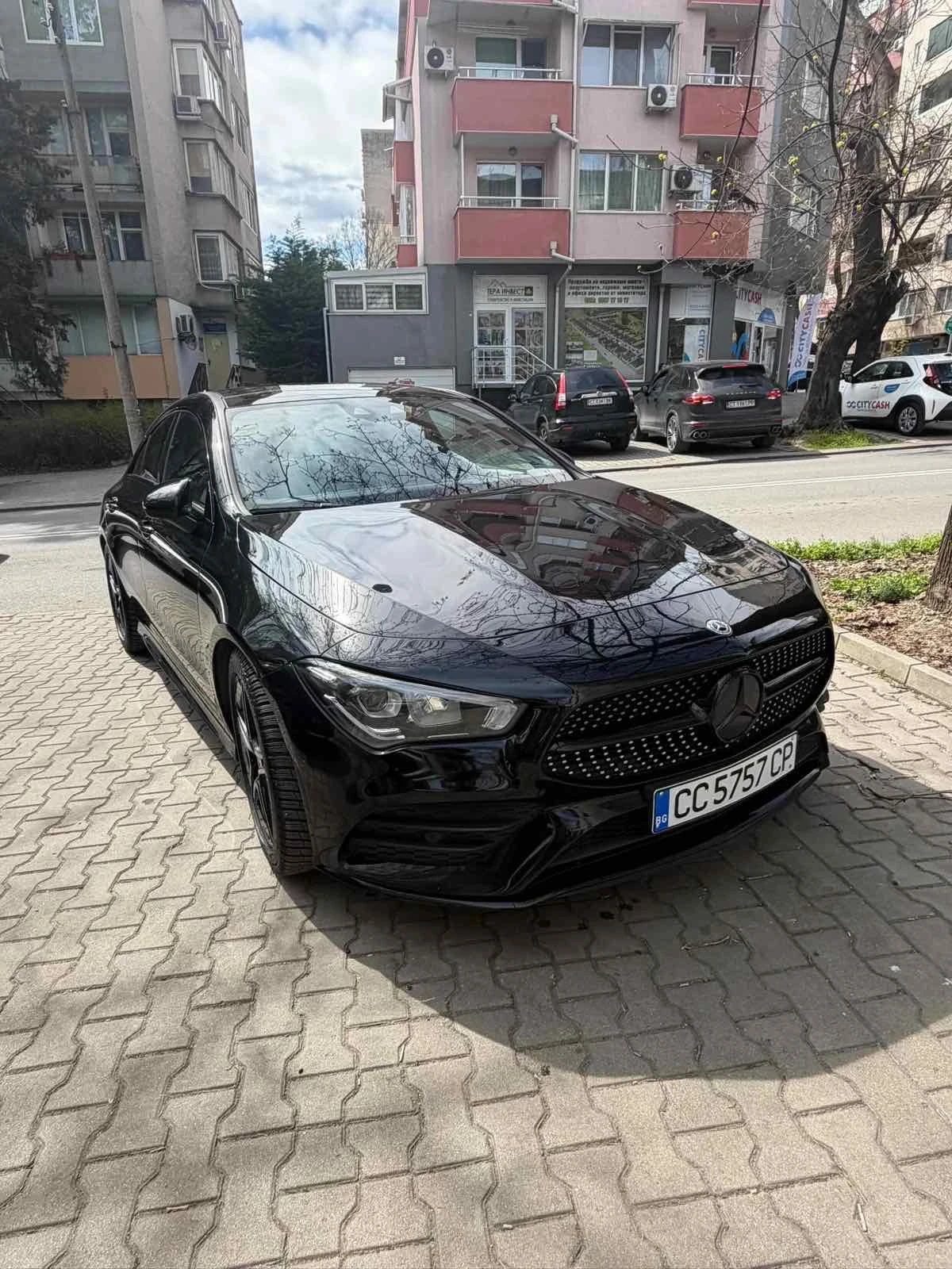 Mercedes-Benz CLA 180, снимка 2 - Автомобили и джипове - 54692582